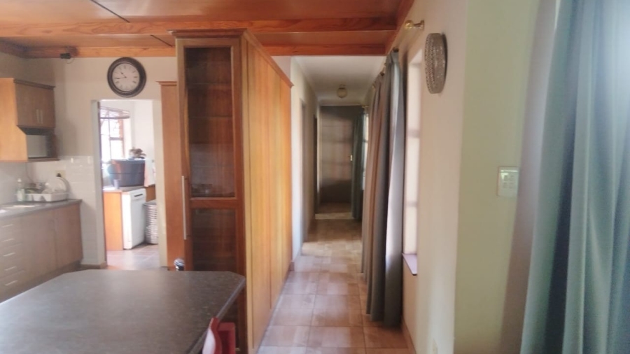 12 Bedroom Property for Sale in Pellissier Free State